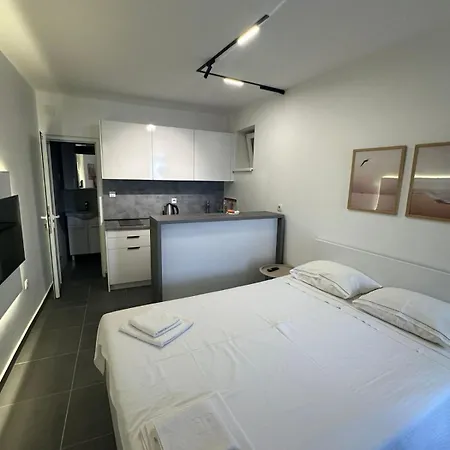 Apartamento Lukrecia *