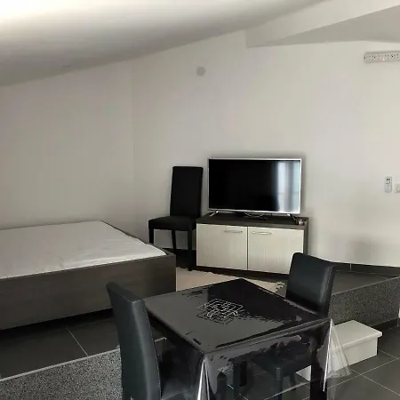 Apartmán Lukrecia *