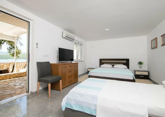 Lukrecia Appartement *