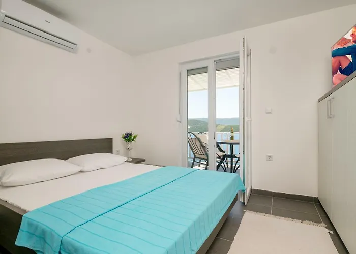 Appartement Lukrecia *