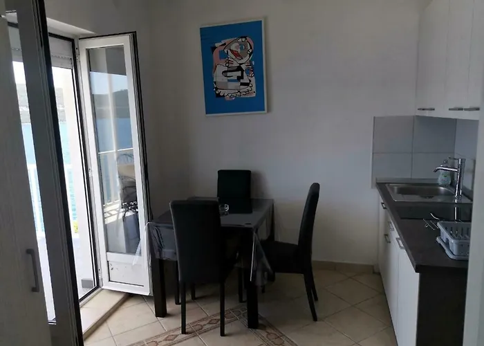 Lukrecia Appartement *